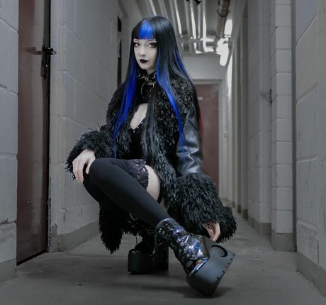 CreepyCassy étoile hd photos