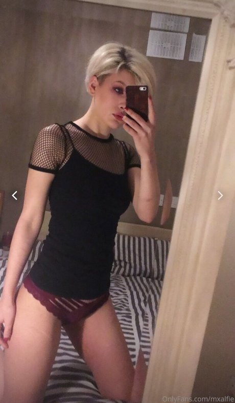 fans de gothique asiatique uniquement assez érotique images