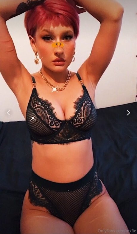 bhadxbambii star du porno sexy img