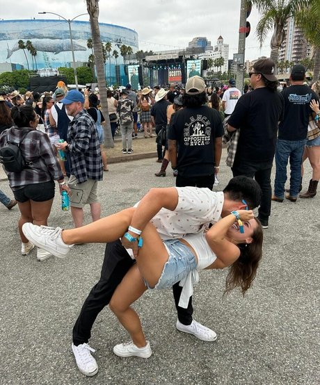 Alina Bitter actrice sexy galerie