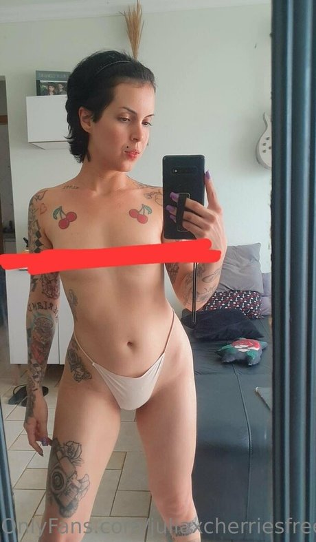 juliaxcherriesfree actrice pornographique image