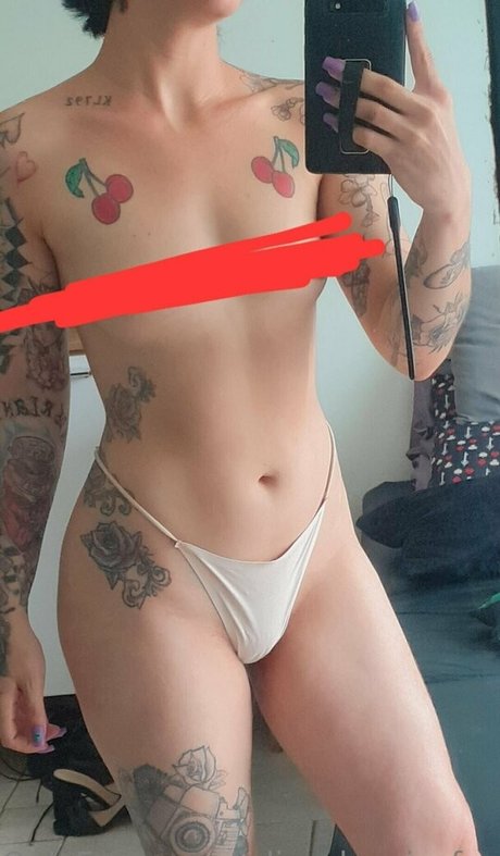 juliaxcherriesfree star du porno gratuit image