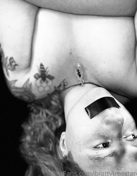 brattytreestar étoile sexy photos