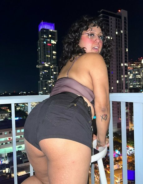 butterflybassbaby star du porno belle galerie