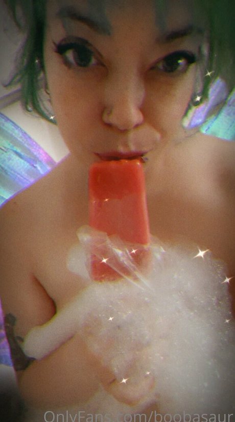 boobasaur actrice xxx archive