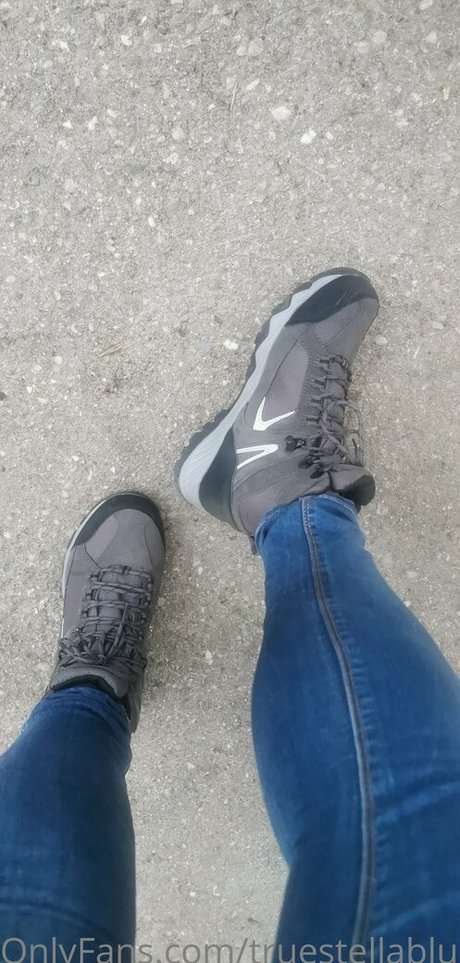 truestellablue art de star du porno galerie