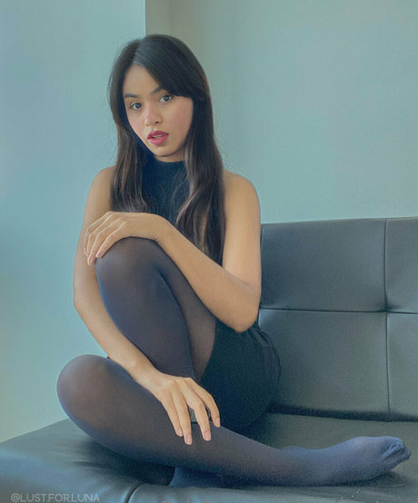 luna foot goddess belle actrice image