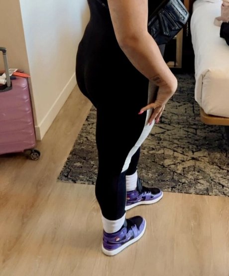 AEW Wrestler Nyla Rose jolie star du porno images