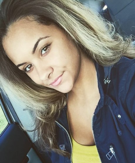 Nicole A Foster étoile érotique archive