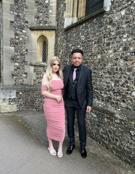 Alex Estelle modèle magnifique des photos