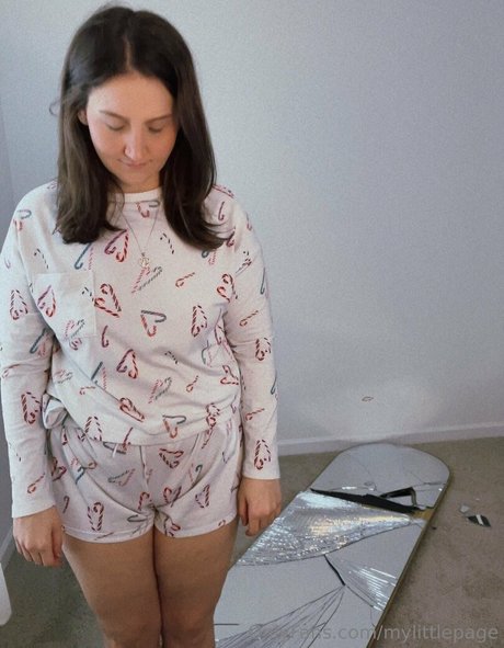 mylittlepage modèle porno collection