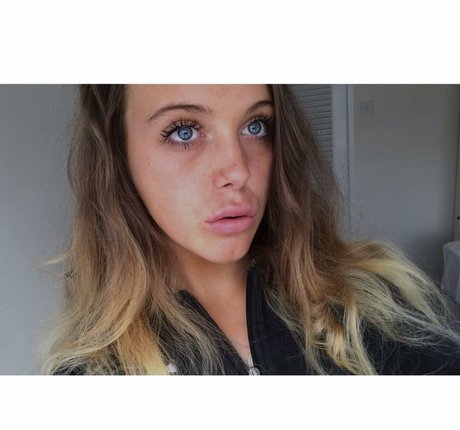 Bobbie Cook étoile exclusive photo