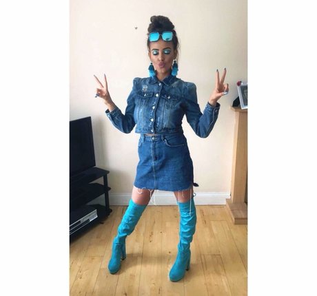 Bobbie Cook belle star du porno photos