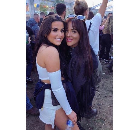 Bobbie Cook modèle artistique galerie