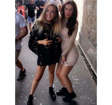 asiatique gratuit onlyfans chaud et sexy archive