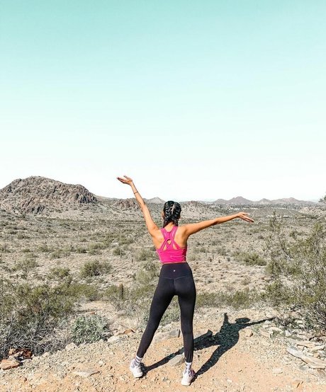 lesbiennes aux gros seins onlyfans pornographique adulte des photos