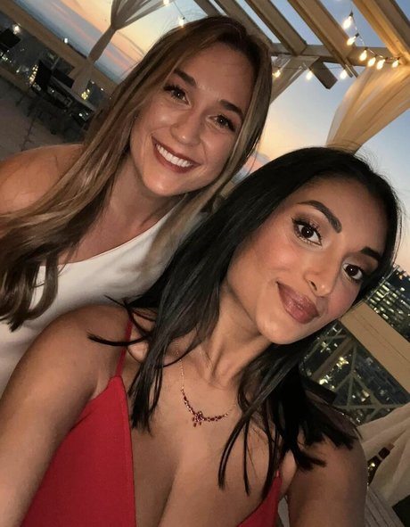 Zia Natasha Lehman étoile magnifique images