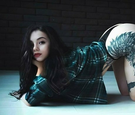 pom-pom girl asiatique onlyfans haut gratuit collection