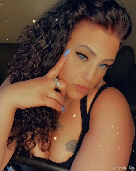 missoutlawakaladyk modèle hd galeries