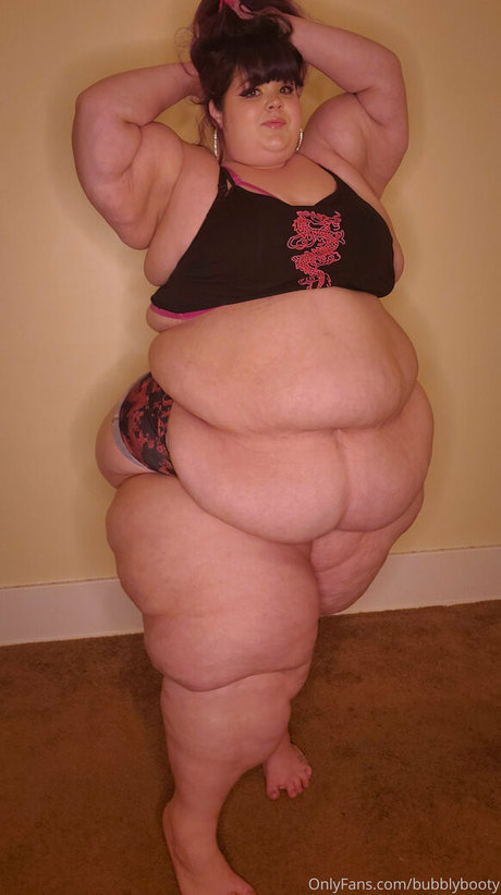 bubblybooty modèle joli des photos