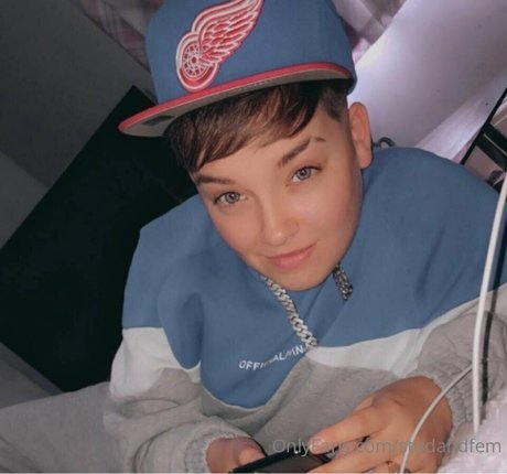 reallesbiansx actrice de grande qualité image