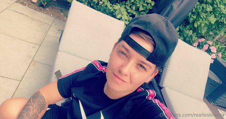 reallesbiansx modèle meilleur collection