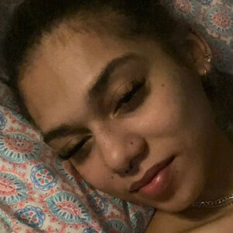 sinherself étoile xxx photo