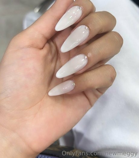 newmeggy étoile sexy galeries