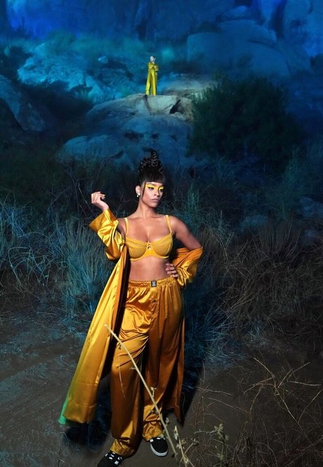 Lilly Singh actrice artistique des photos