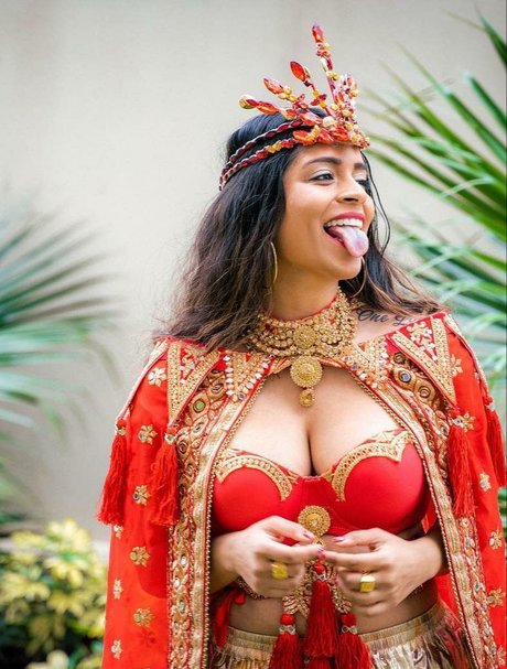 Lilly Singh jolie étoile galerie