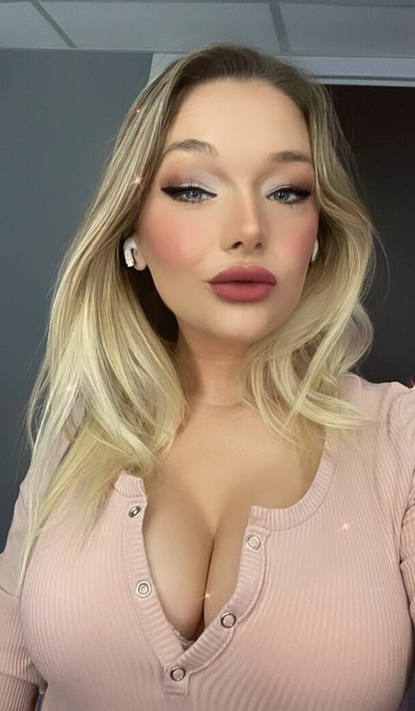 llannagg actrice porno photo