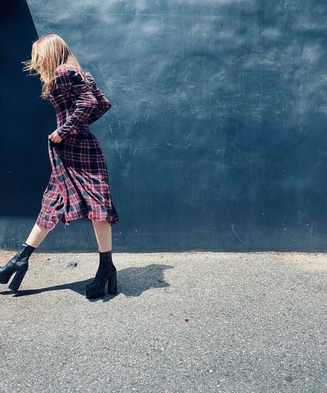 Stana Katic étoile magnifique photos