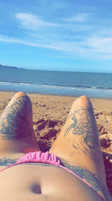 lingerie blanche onlyfans pornographique exclusif archive