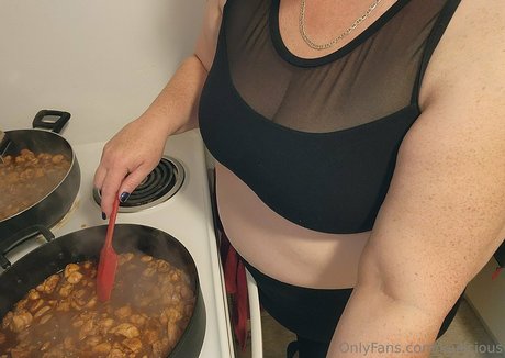 kailicious actrice de nus photo