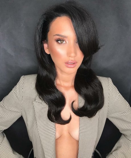 Danit Tal star du porno parfaite archive