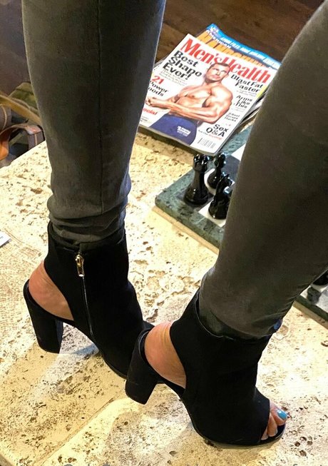 devonssexyfeet haut étoile galerie