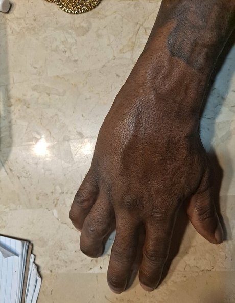 jolie ébène onlyfans gratuit belle galerie