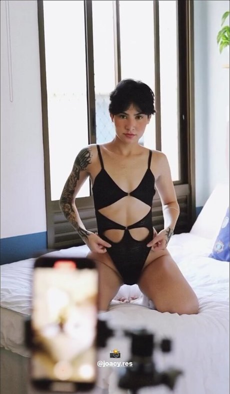 ébène baise onlyfans sympa parfait des photos