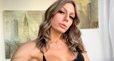 gros cul gros seins onlyfans art parfait des photos