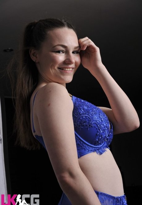 footjob uniquementfans gratuit de haute qualité galeries