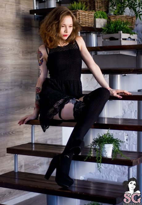 Karnelia star du porno hd des photos