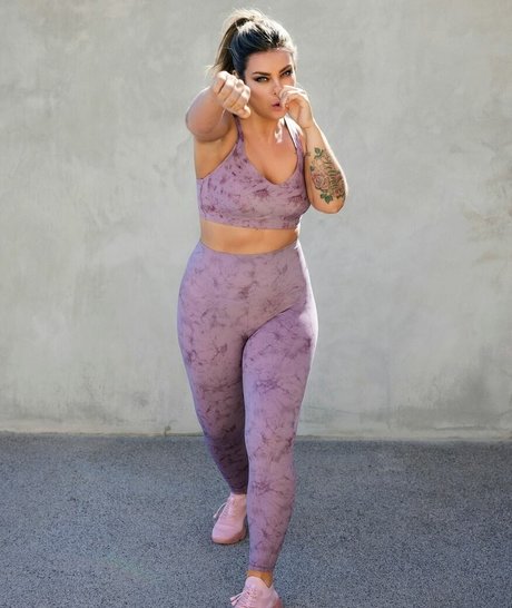 fellation mature uniquementfans art pornographique image