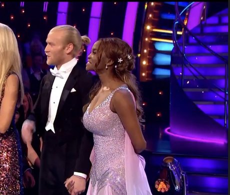 Oti Mabuse étoile sympa photo