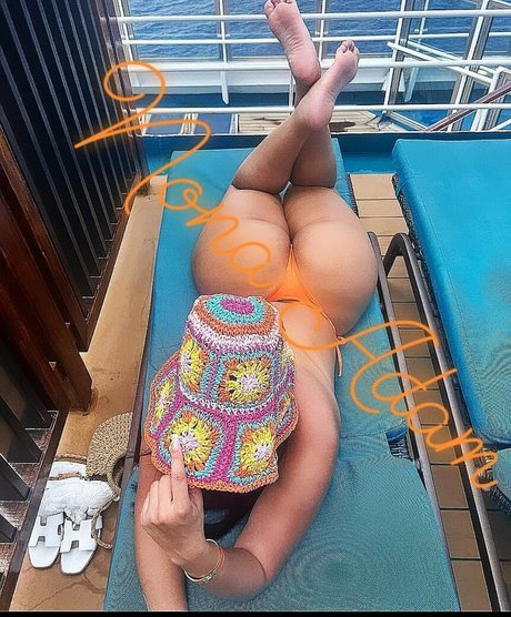 Nona Adams actrice nue photo