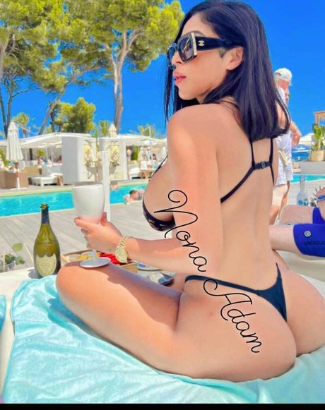 Nona Adams star du porno gratuit photos