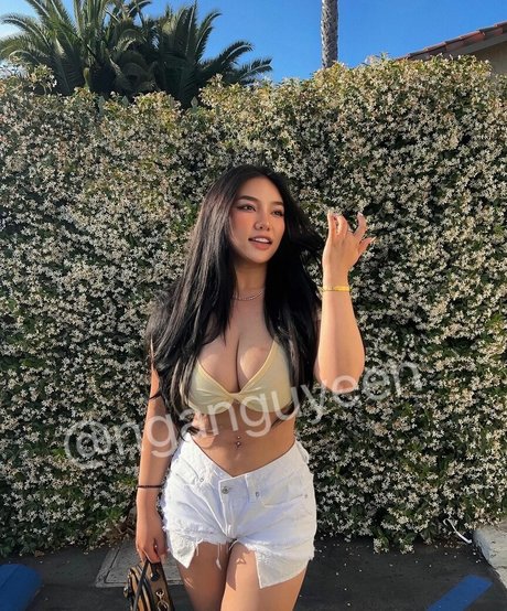 Ngan Nguyen meilleure star du porno collection