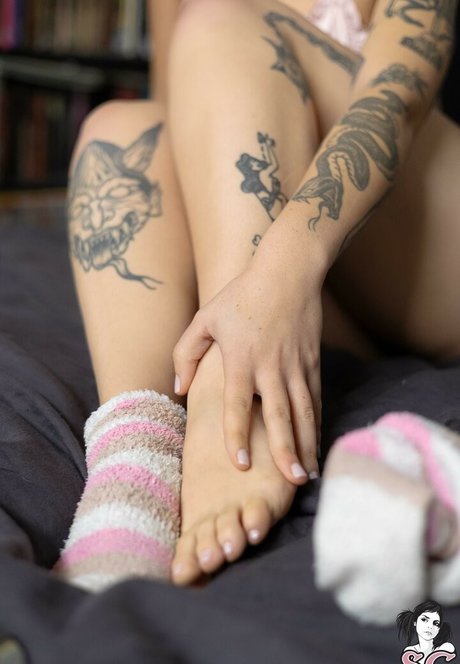 éjacule sur la langue onlyfans pornographique parfait img