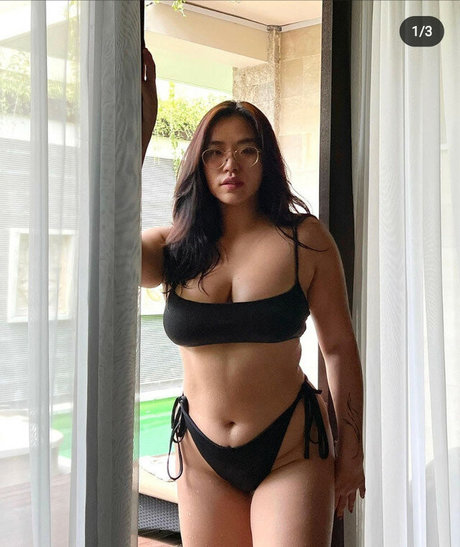 Mathilda Huang actrice xxx images