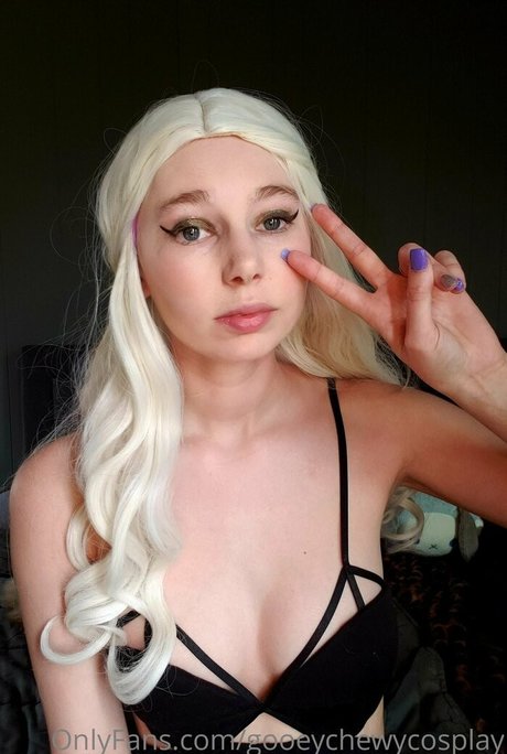 gooeychewycosplay beau modèle galeries