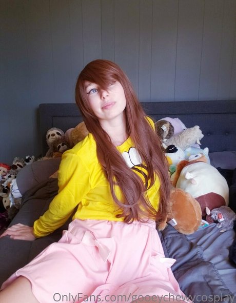 gooeychewycosplay star érotique photos